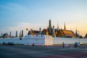 Grand Palace Bangkok Travel Guide: Cultural Tips, Costs & Eco-Tours
